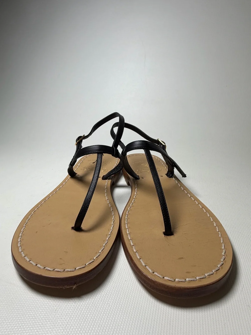 Il Sandalo Caprese T-Strap Sandals - sz 37
